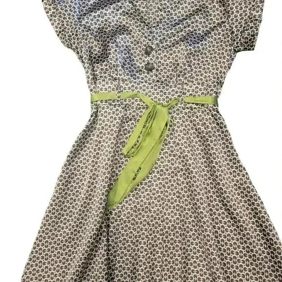 Robbie Bee Women's White/Brown/Lime Green Poly Satin A-Line Short Sleeve Button - Picture 3 of 12